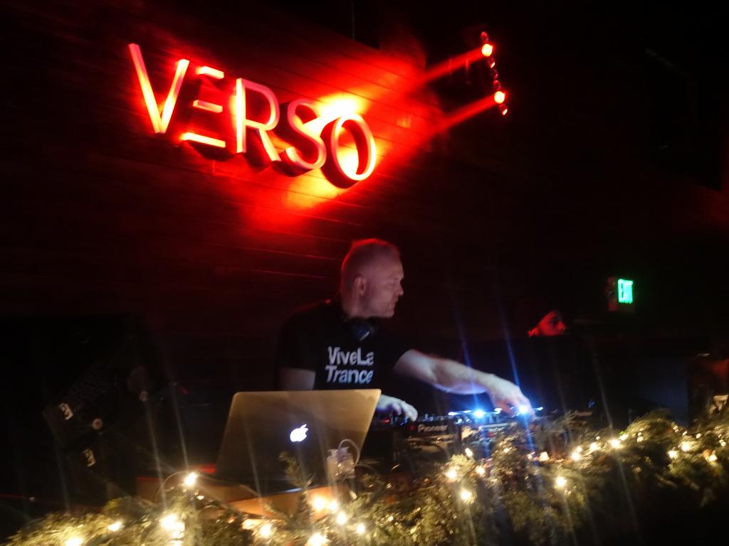 104 - 20161218 Verso Solarstone