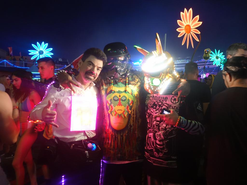 1000 - 20180518 EDC Vegas Me