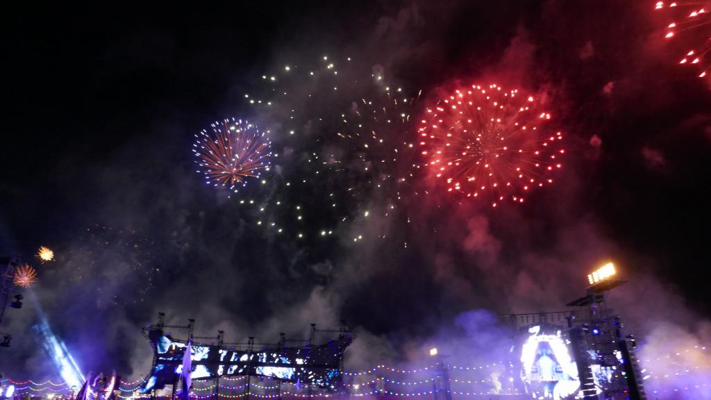 2090 - 20180518 EDC Vegas