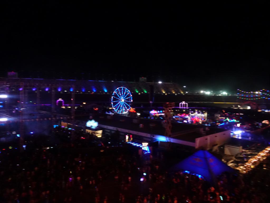 2121 - 20180518 EDC Vegas