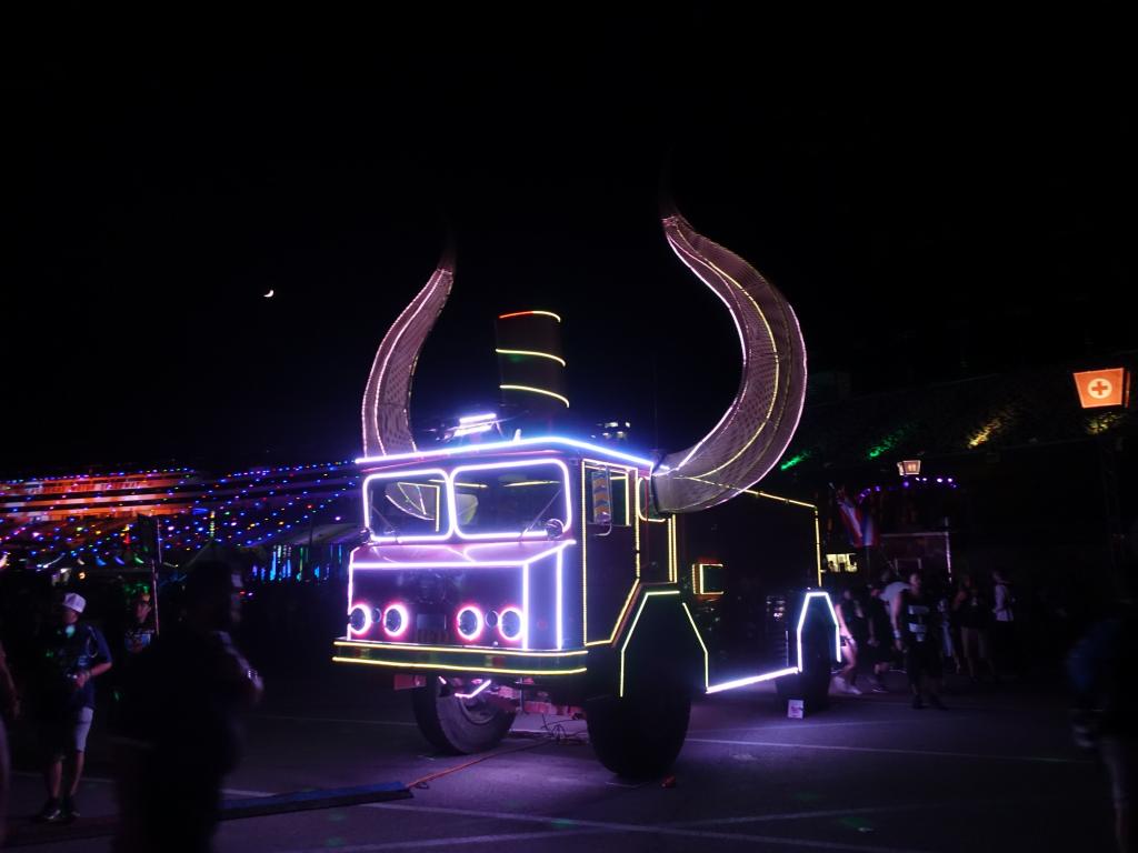 2901 - 20180518 EDC Vegas Art Cars