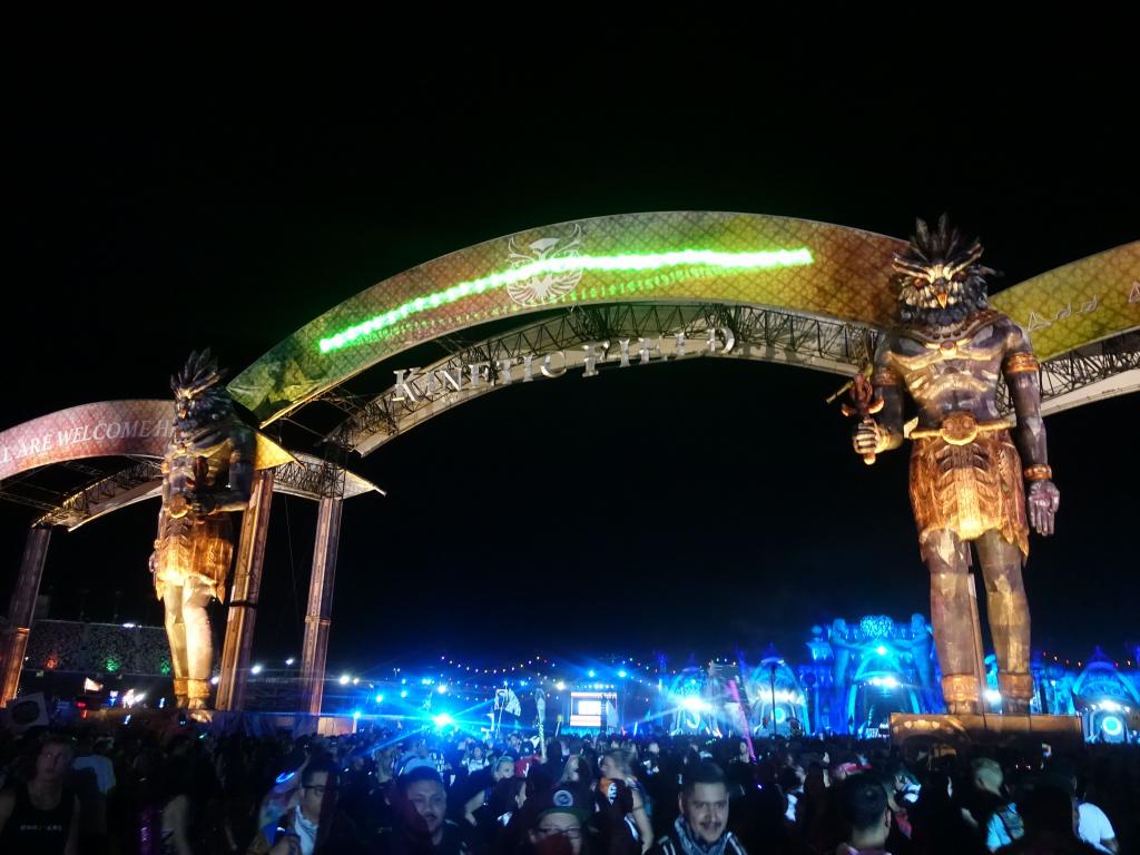 3000 - 20180518 EDC Vegas Day1