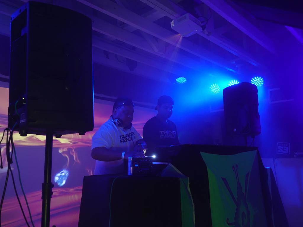 106 - 20180615 DNA Lounge Acid Rain
