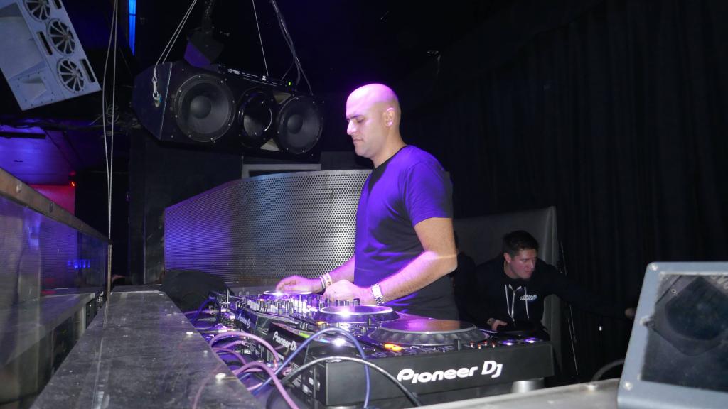 136 - 20181025 Ten15 Aly n Fila