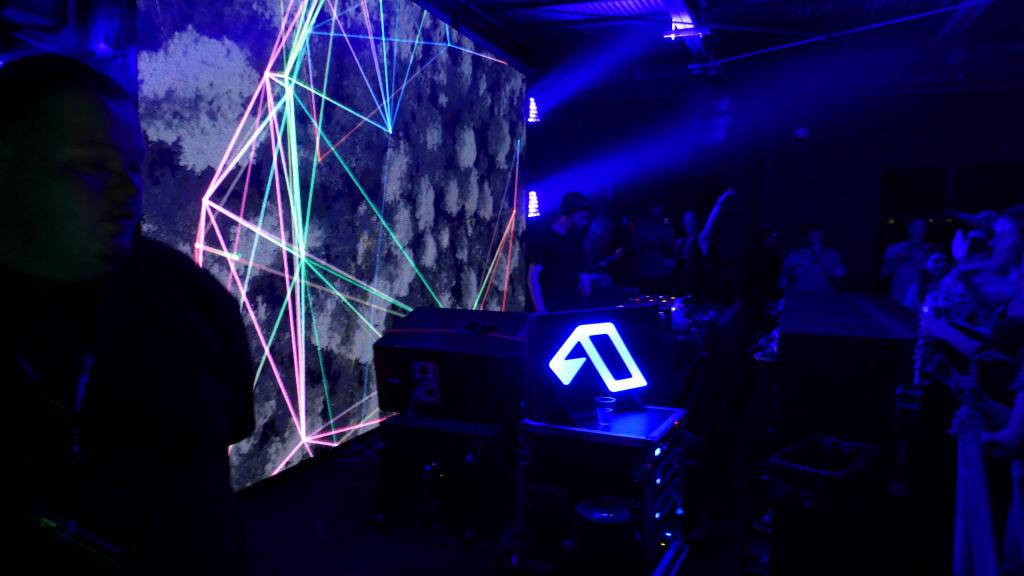 152 - 20190510 MidwaySF Anjunabeats