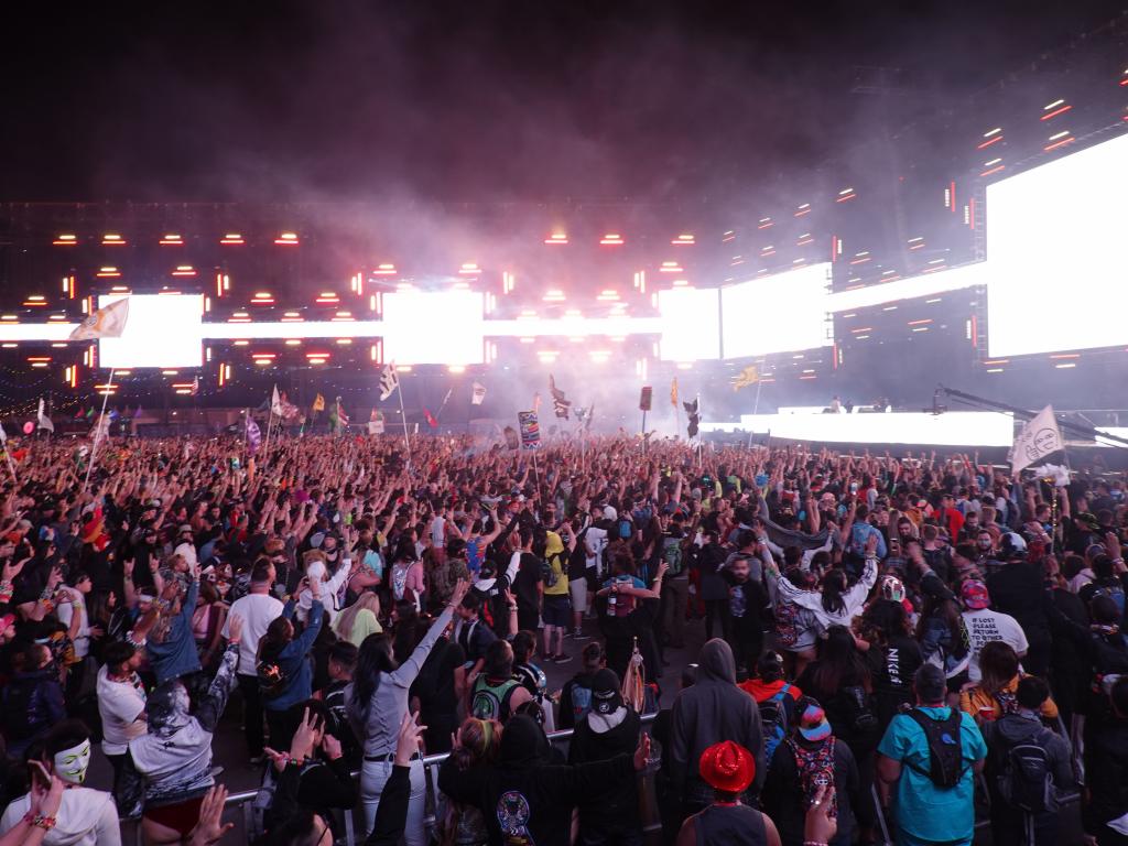 3573 - 20190517 EDC DJs Day3