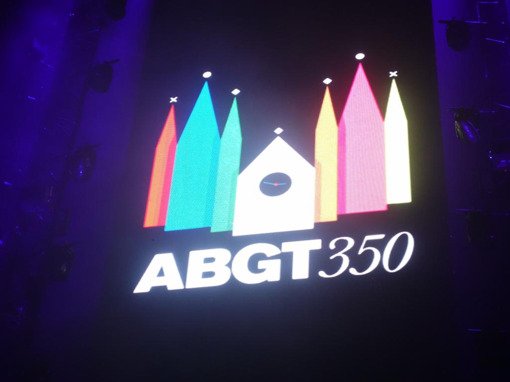 120 - 20191011 Prague O2 Arena ABGT
