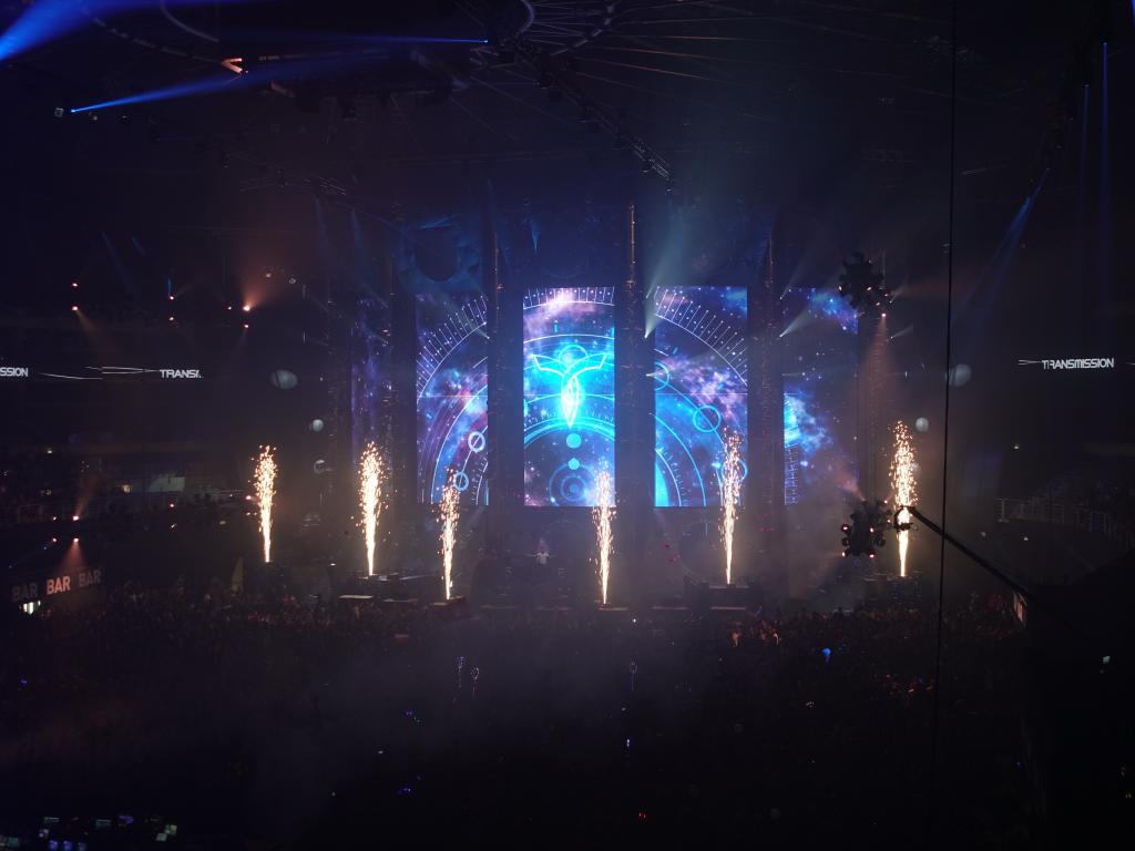 424 - 20191012 Prague O2 Arena Transmission