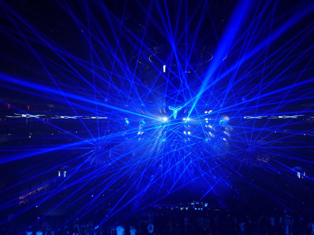 834 - 20191012 Prague O2 Arena Transmission