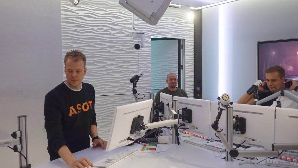 116 - 20191017 ASOT936 ADE Special