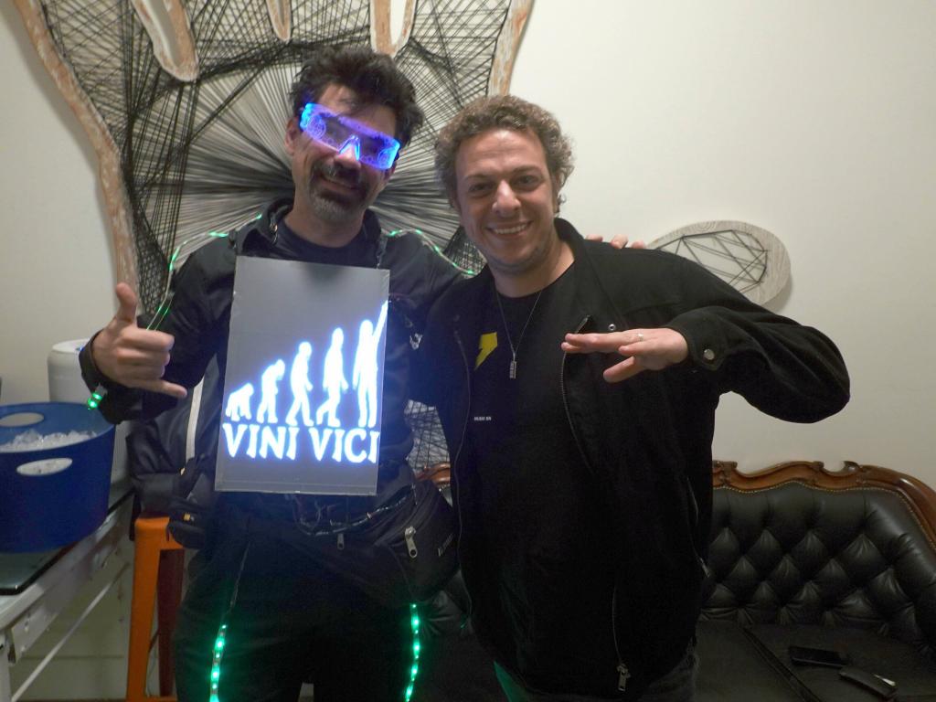 109 - 20211009 MidwaySF Vini Vici