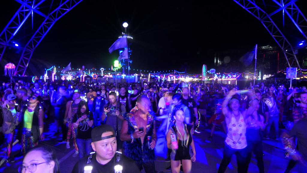 1055 - 20211022 EDC Vegas Day1