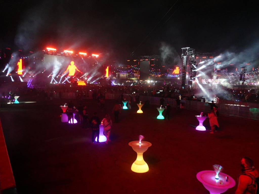 5161 - 20211022 EDC Vegas Grounds