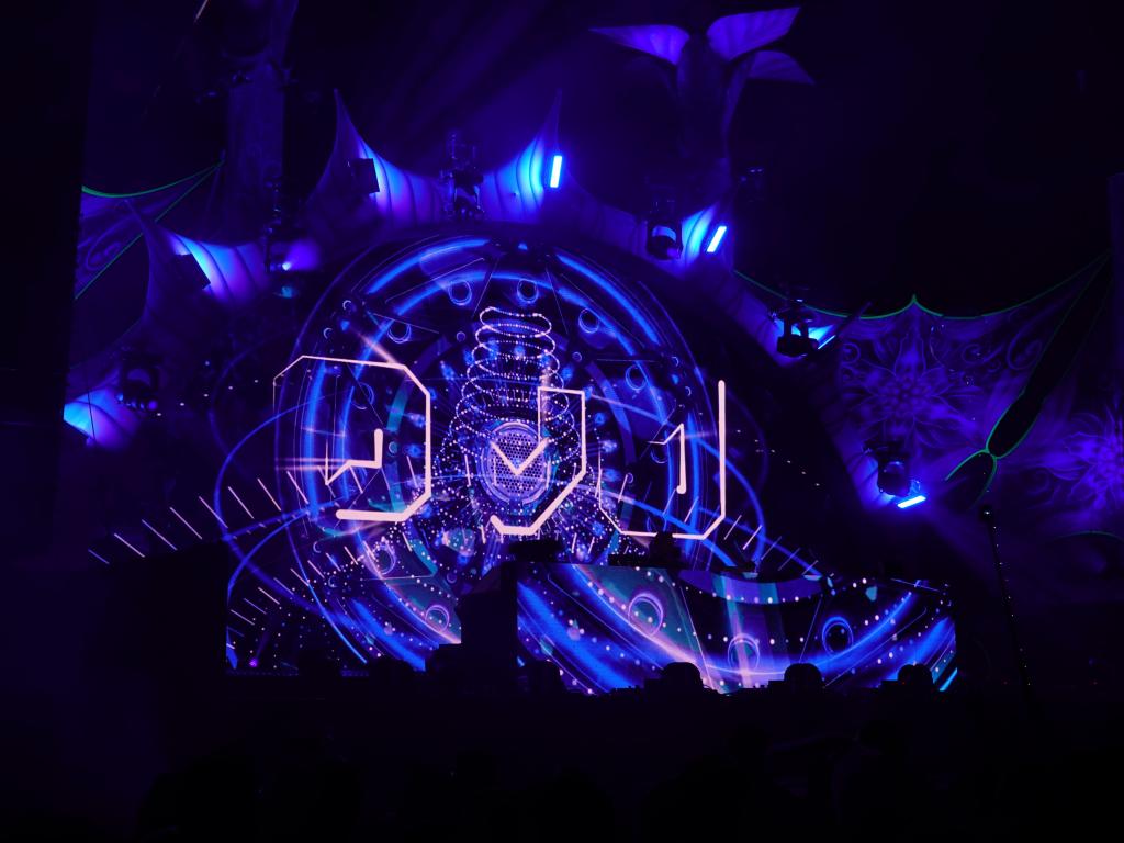 1330 - 20220325 Beyond Wonderland Socal Day1