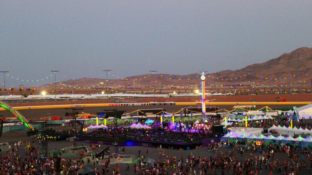 5020 - 20220520 EDC Vegas VIP Ferris Wheel