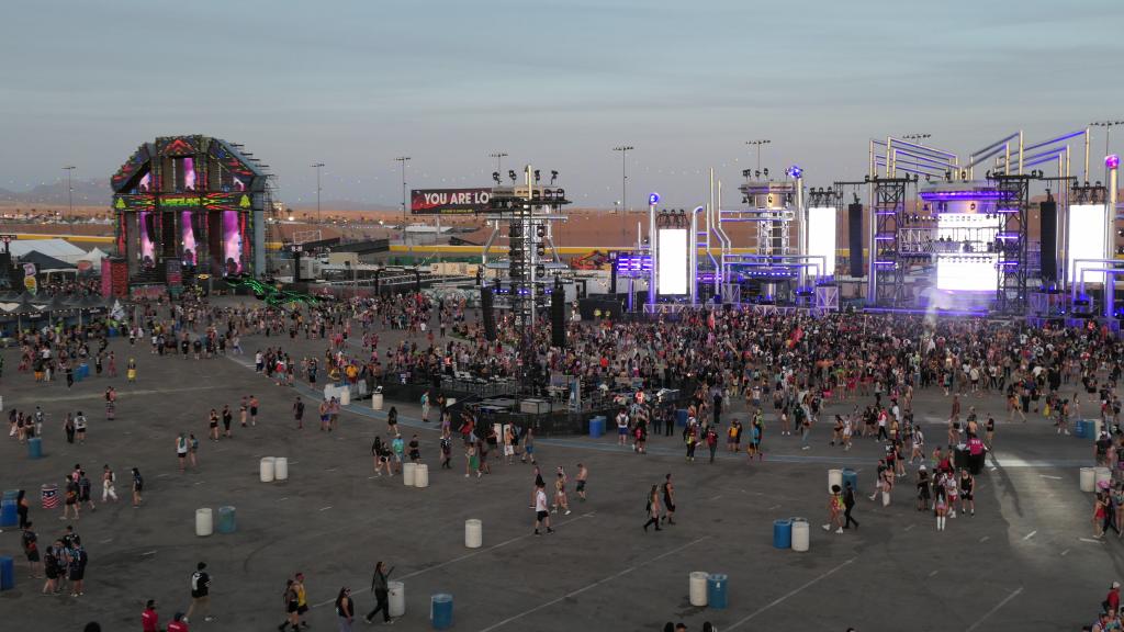 5122 - 20220520 EDC Vegas Main Ferris Wheel