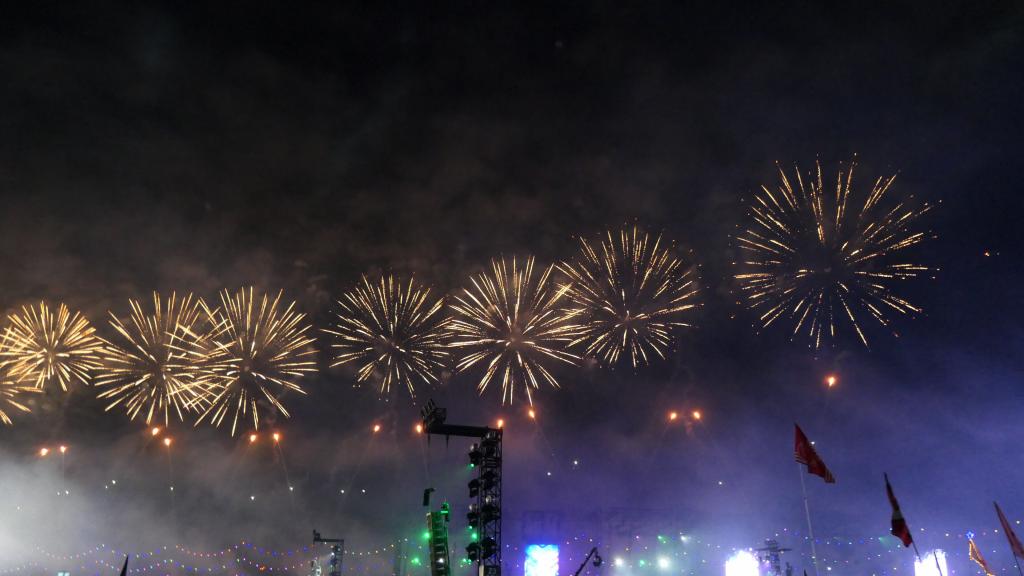 5511 - 20220521 EDC Vegas Fireworks