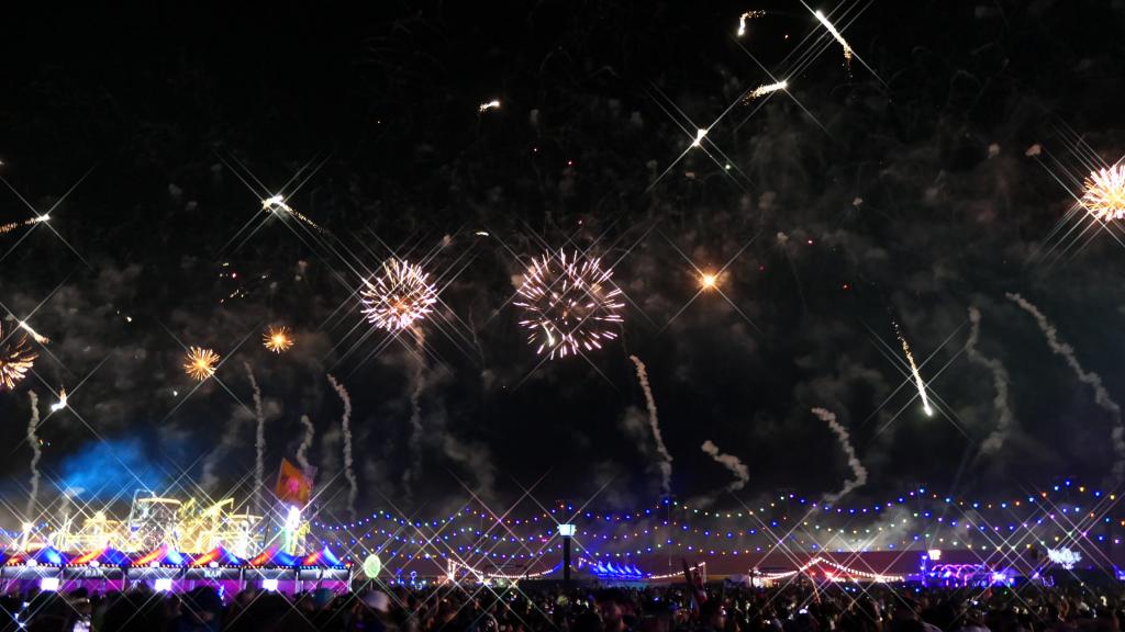 5603 - 20220522 EDC Vegas Fireworks