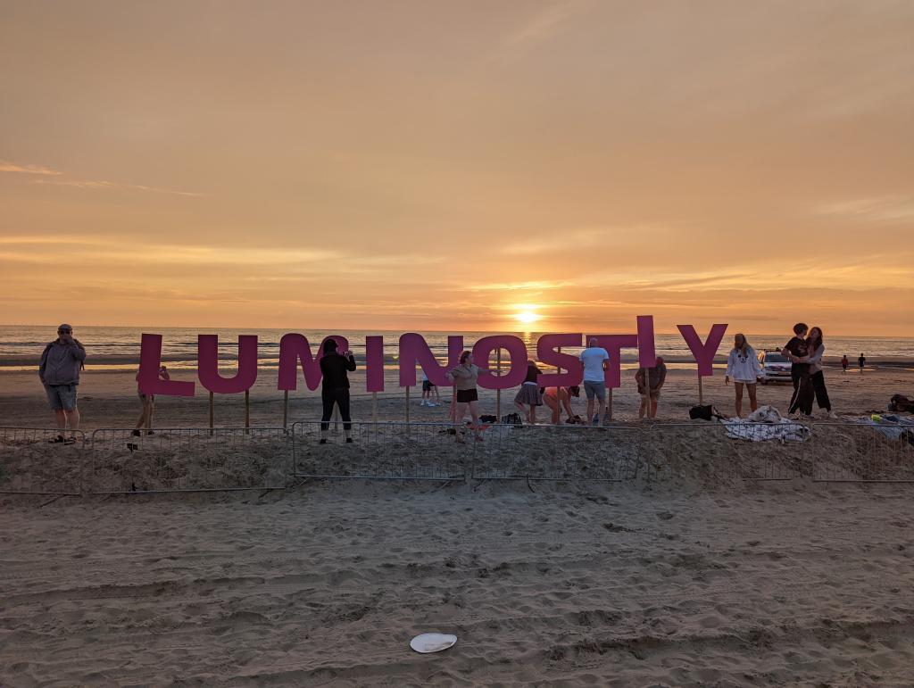 7062 - 20220622 Zandvoort Luminosity Phone