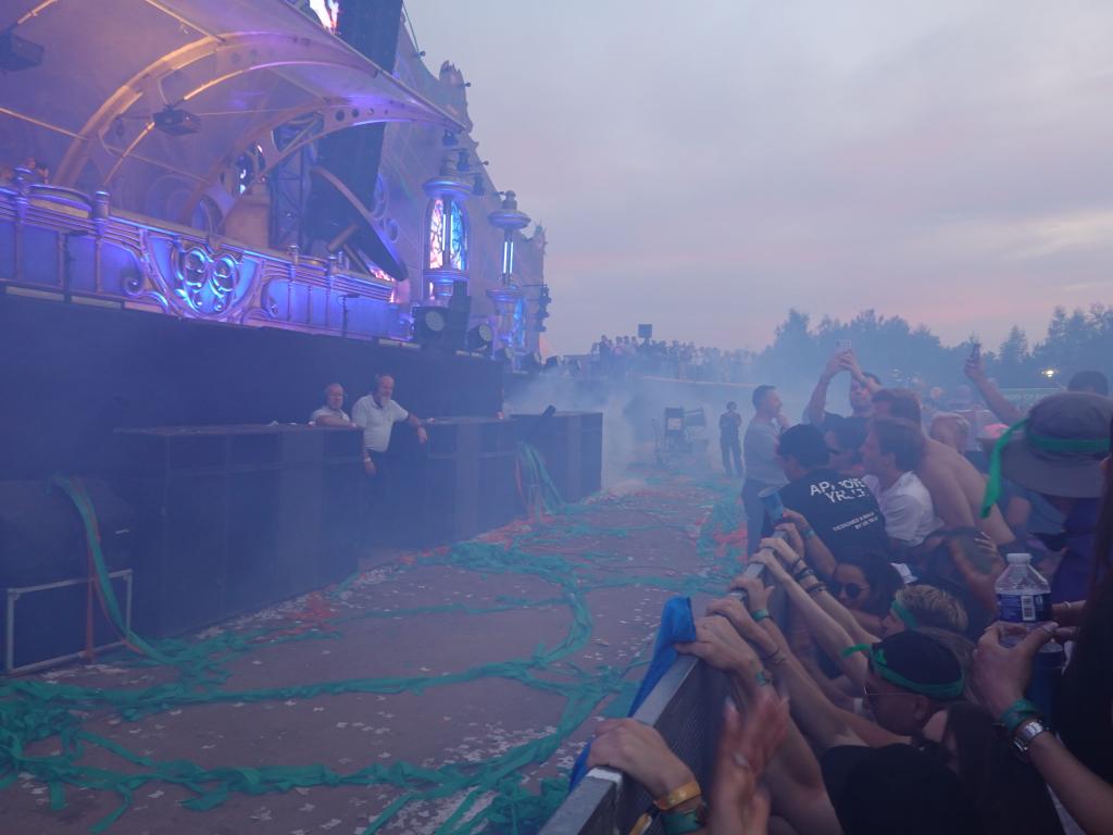 0128 - 20220729 Tomorrowland Day0