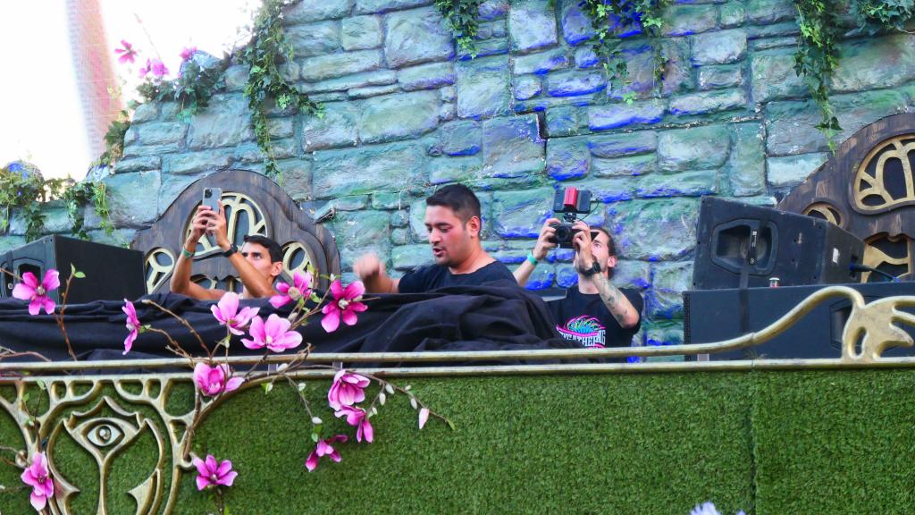 2147 - 20220730 Tomorrowland Day2