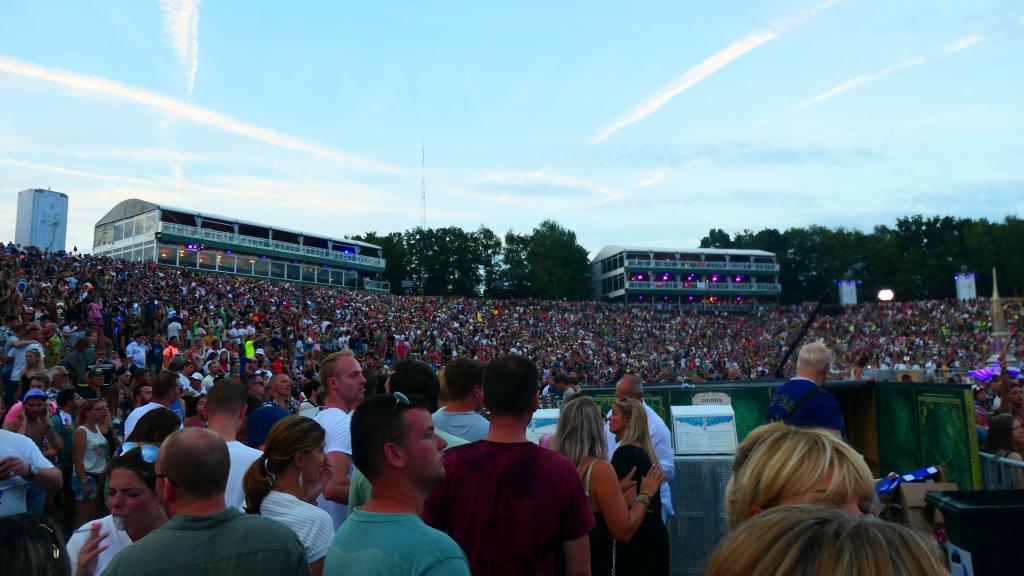 2209 - 20220730 Tomorrowland Day2