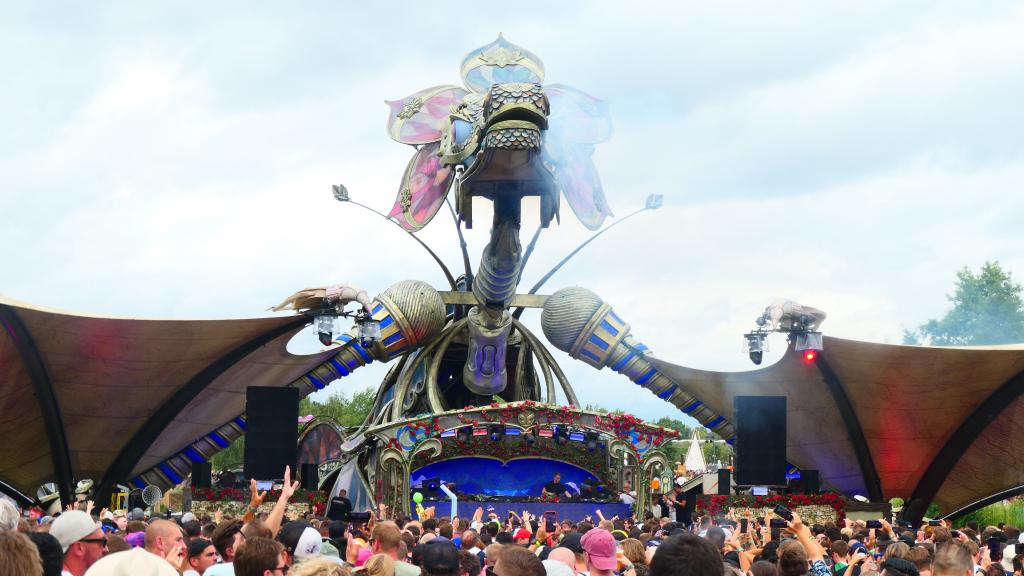 3137 - 20220731 Tomorrowland Day3