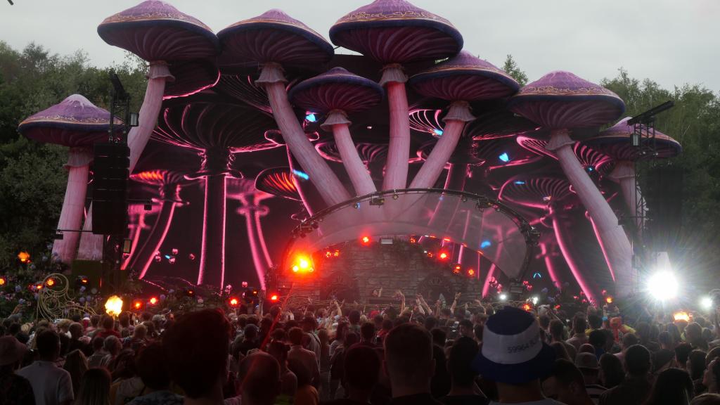 3244 - 20220731 Tomorrowland Day3