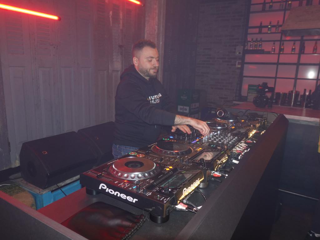 105 - 20230301 Armada Invites ASOT-Pre Party