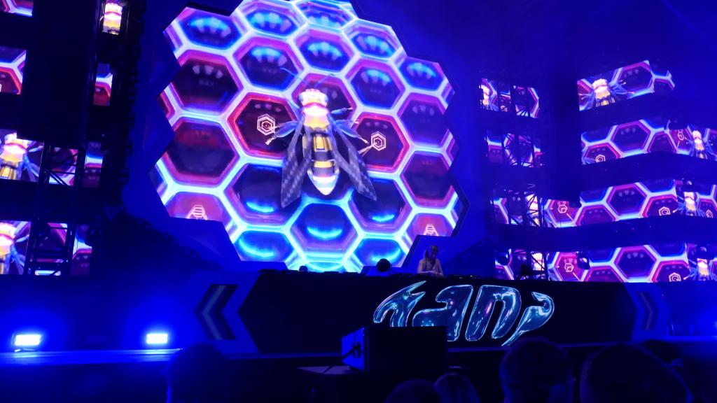 1032 - 20230519 EDC Vegas Day1