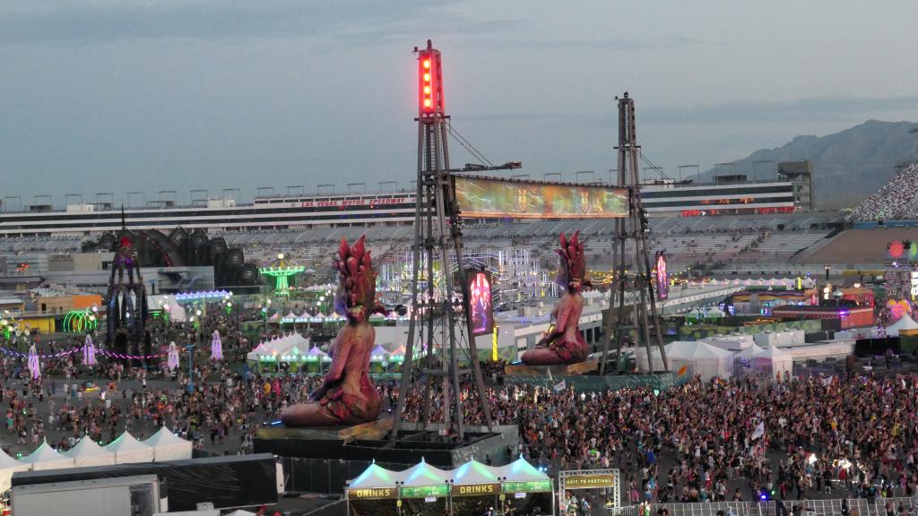 4354 - 20230519 EDC Vegas Grounds Ferris Wheel