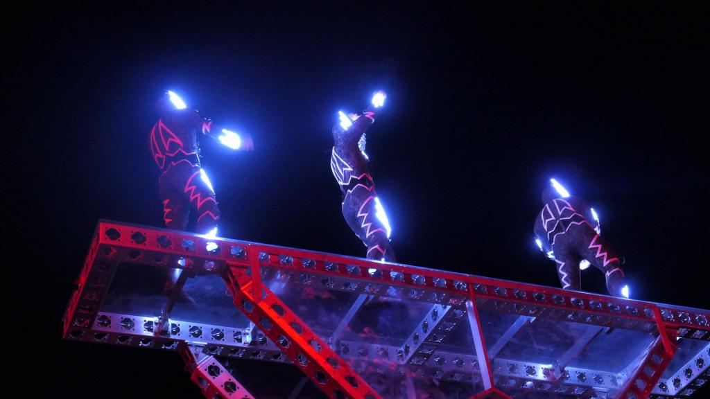 4609 - 20230519 EDC Vegas Acrobasts