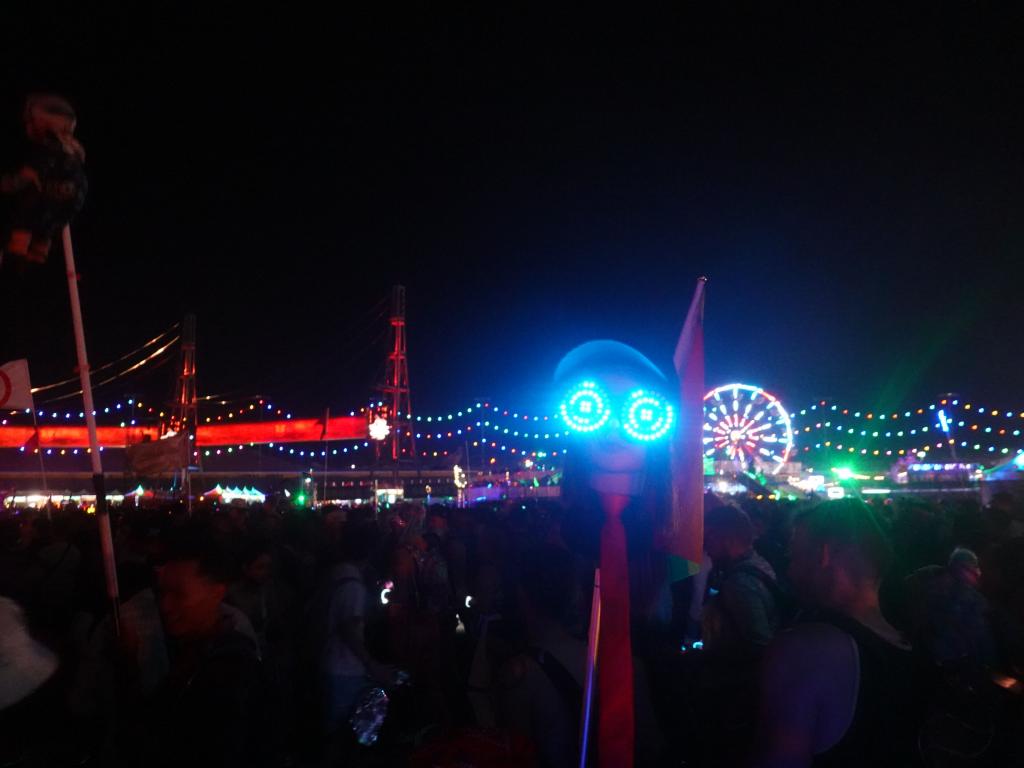 5344 - 20230519 EDC Vegas People LED