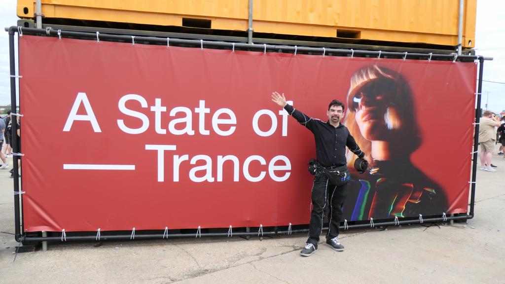 128 - 20230702 State Of Trance London
