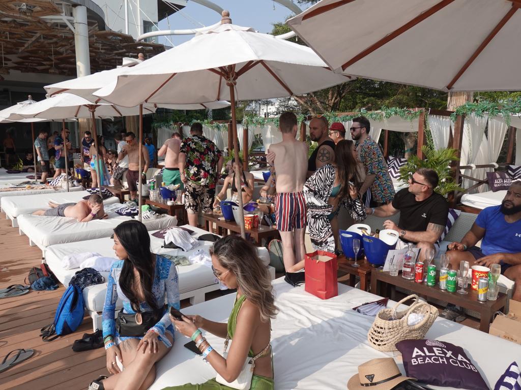 3125 - 20240201 Unkonscious Day3 Alexa Beach Club Day1 SONY