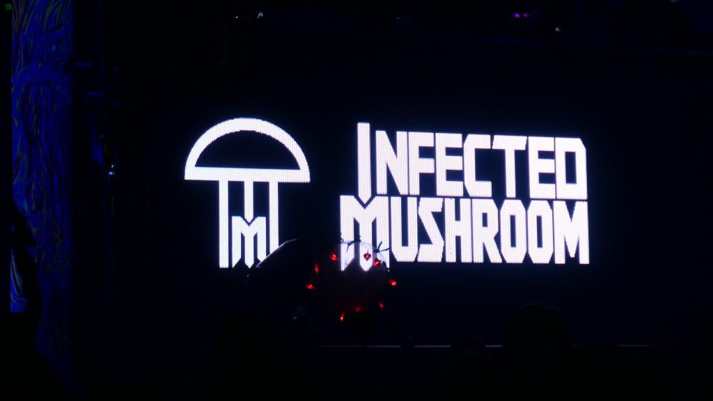 2060 - 20240323 Beyond Wonderland Socal Day2 Panasonic