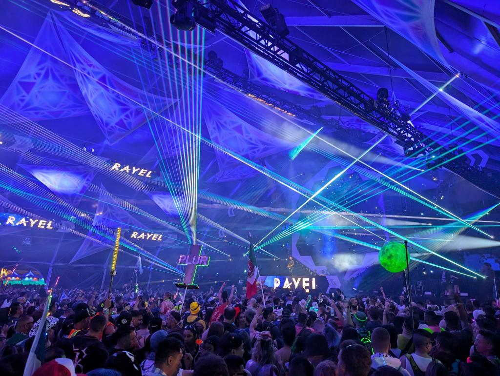 1168 - 20240517 EDC Vegas Day1 Google