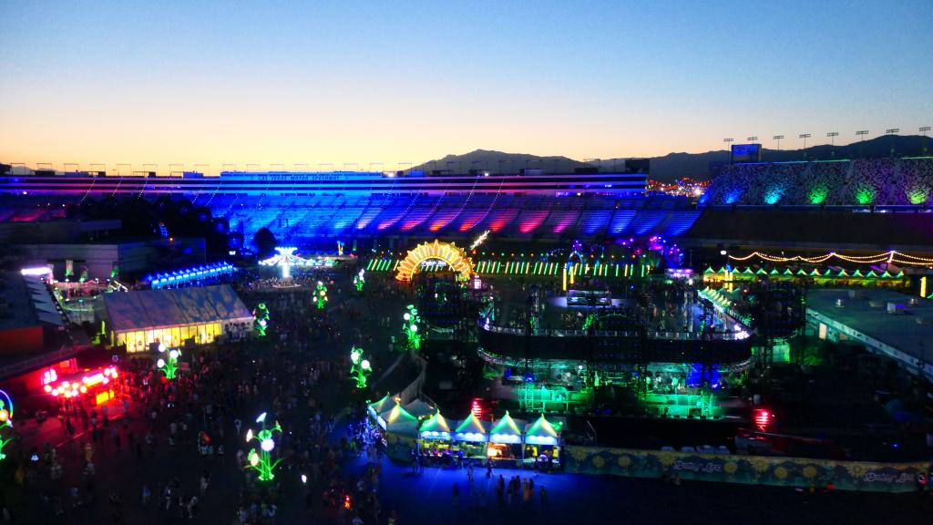 4539 - 20240517 EDC Vegas Ferris Wheel Panasonic