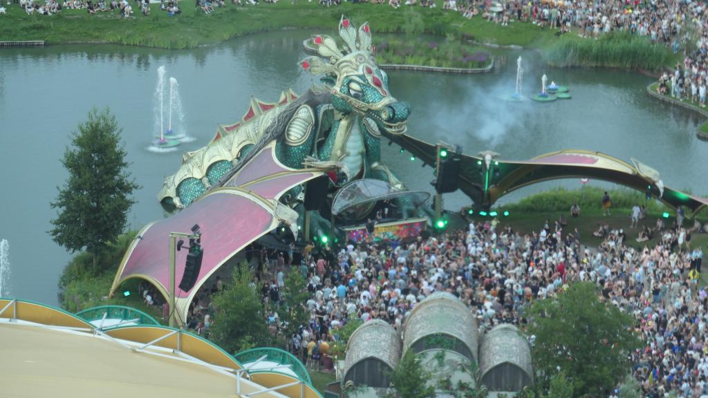 4195 - 20240725 Tomorrowland Grounds Panasonic DC-ZS200D