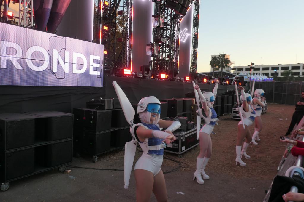 4114 - 20241122 Dreamstate Socal Queen Mary People Panasonic