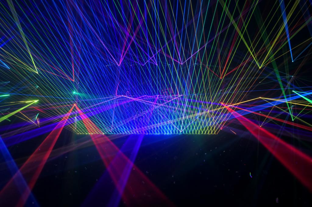 1355 - 20250321 Bill Graham Lasercity Cyberpunk Gareth Emery Panasonic DC-ZS200D