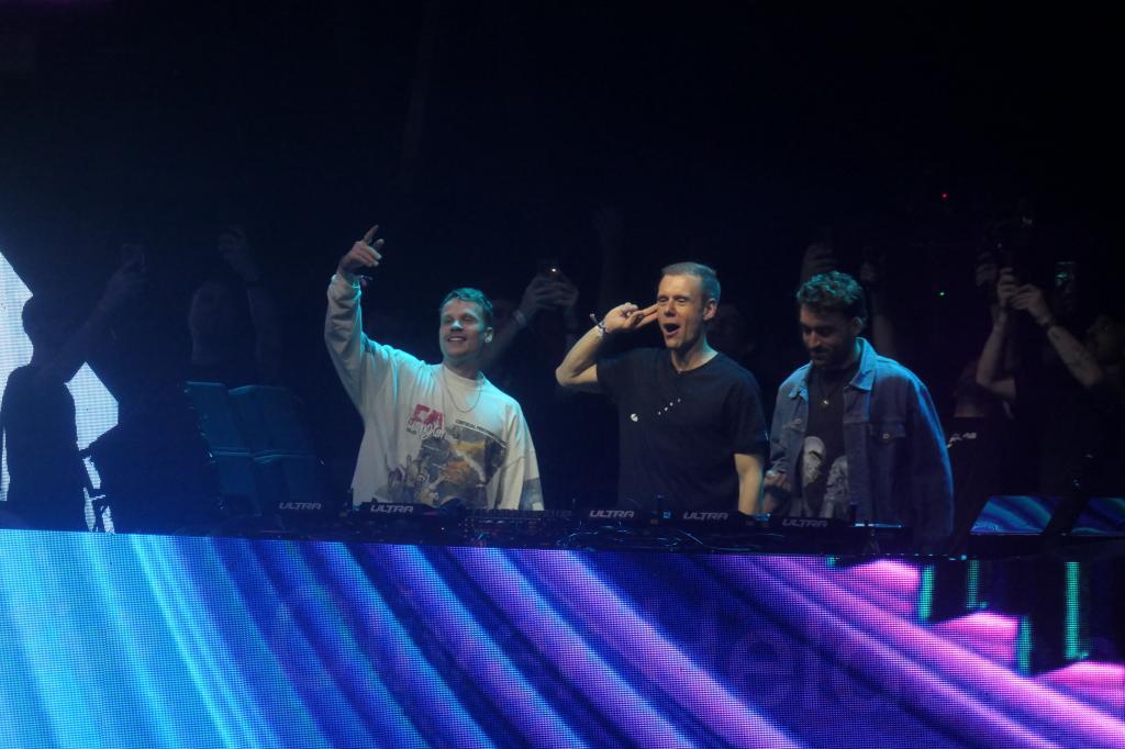 1163 - 20250328 Ultra Music Festival Miami Panasonic DC-ZS200D