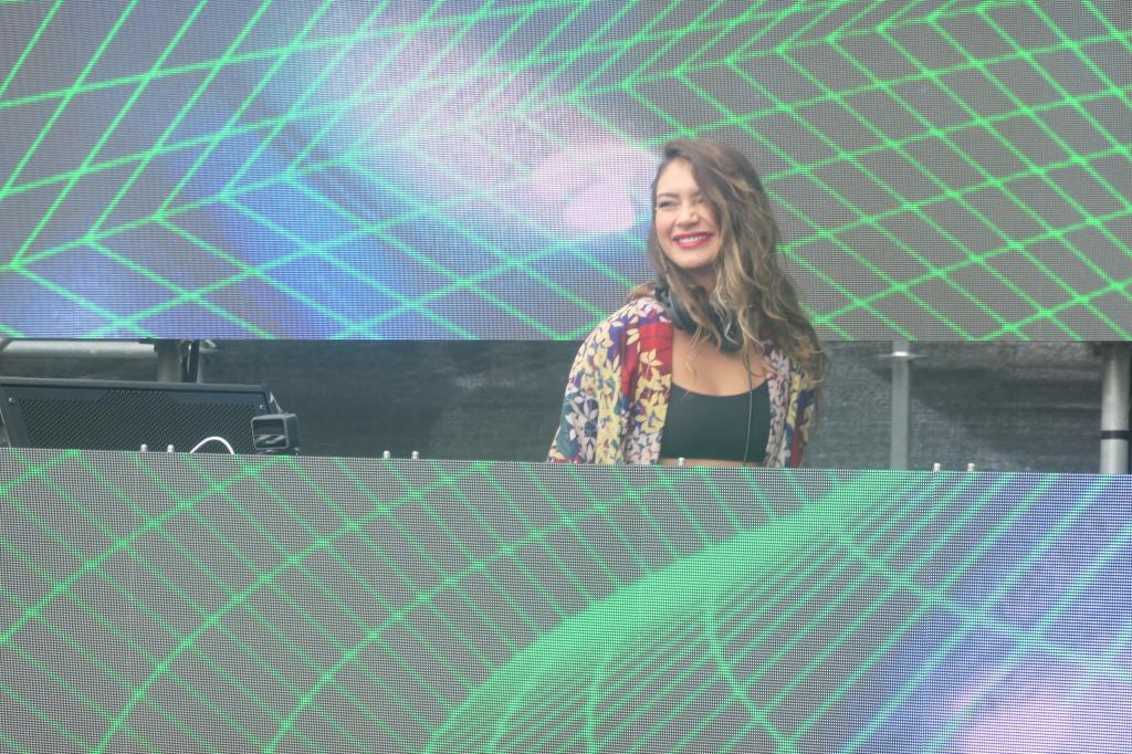1193 - 20250328 Ultra Music Festival Miami Panasonic DC-ZS200D