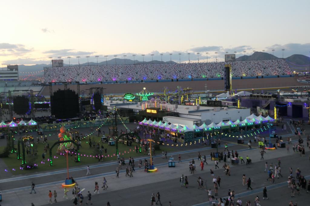 4248 - 20250518 EDC Grounds Panasonic DC-ZS200D