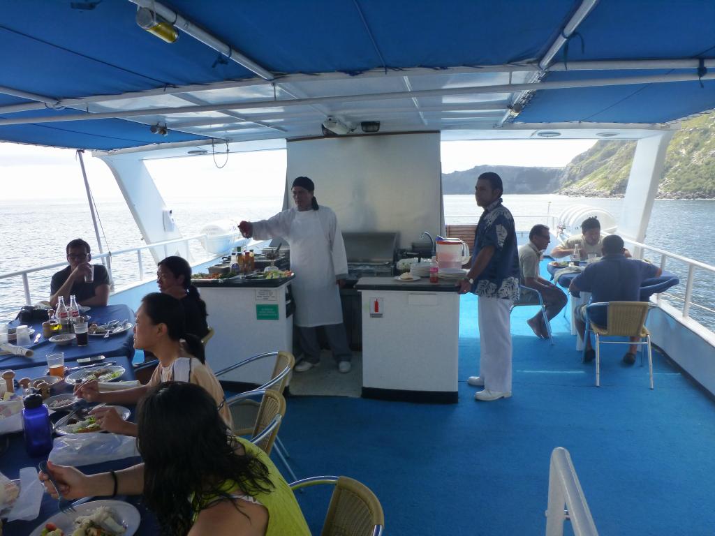 156 - Galapagos Aggressor II Food