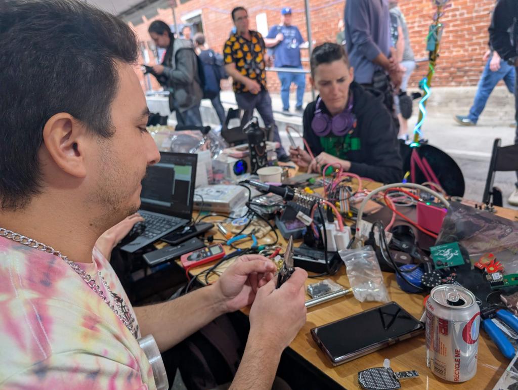 238 - 20241101 Pasadena Hackaday Supercon