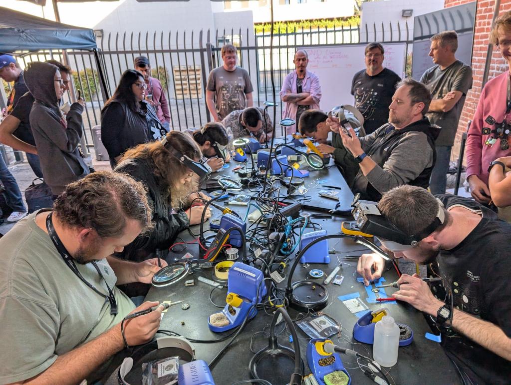 332 - 20241101 Pasadena Hackaday Supercon