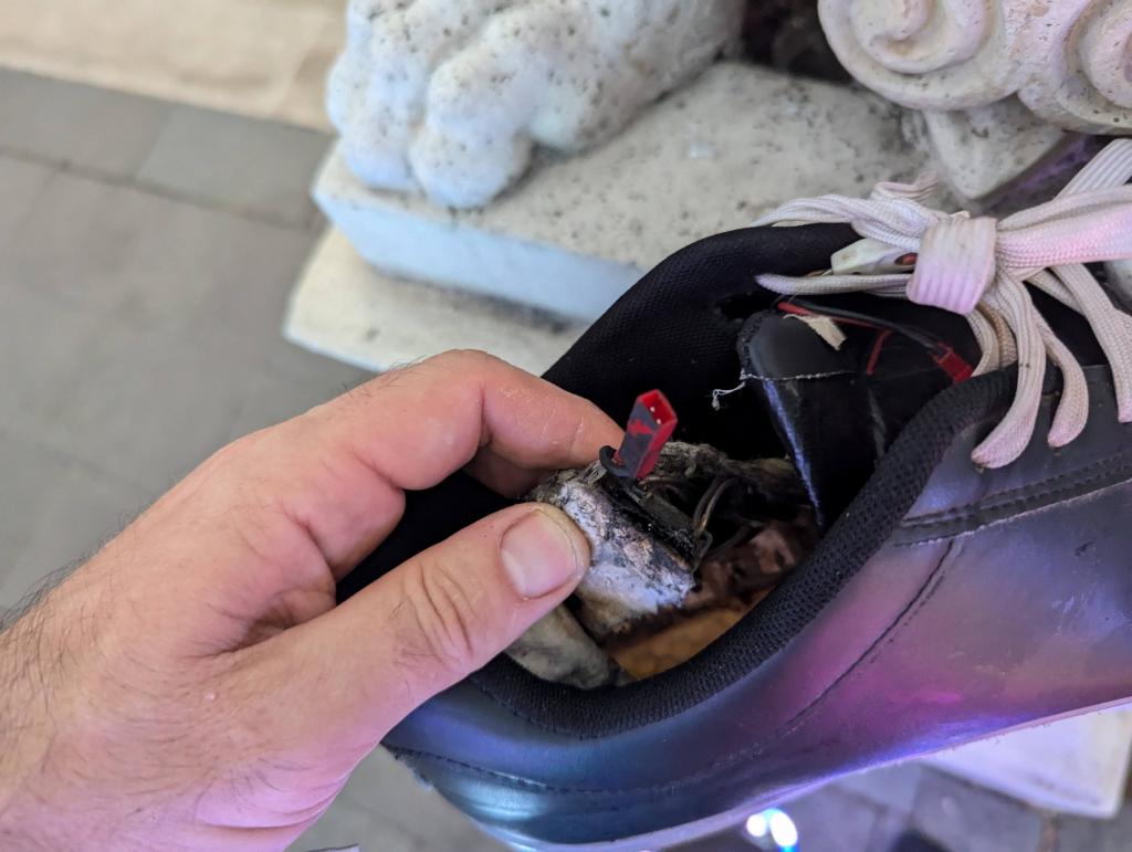 150 - 20250118 LED Shoes v3 Burnt