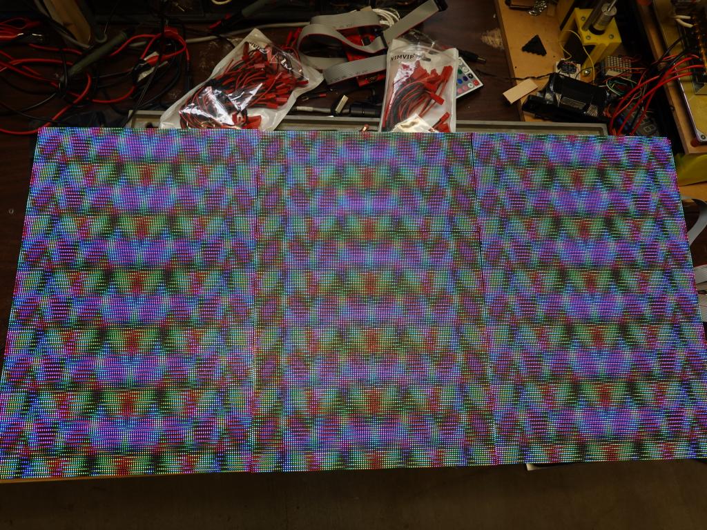 300 - 20200310 FastLED RPIRGBPanel GFX 384x192
