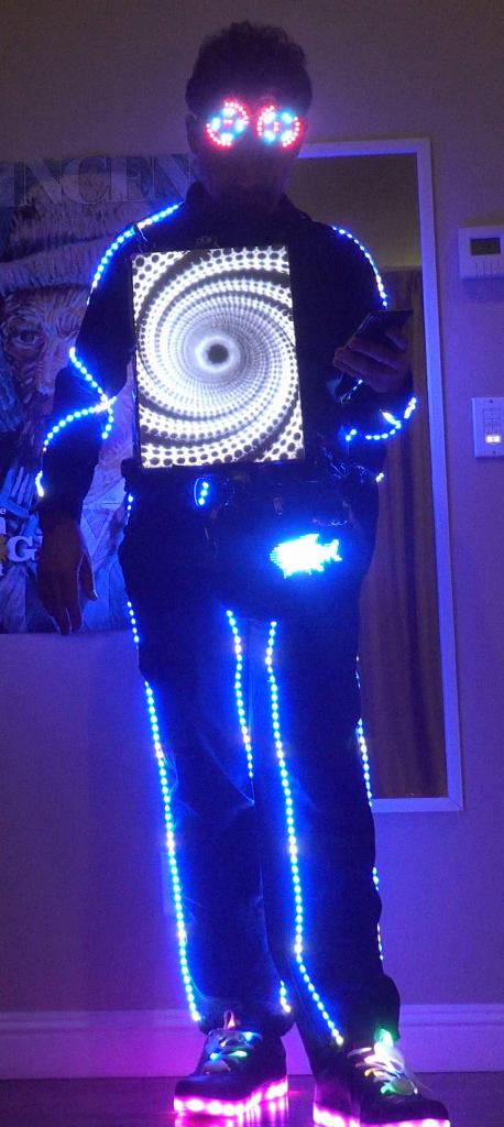 110 - 20230517 LED Outfit v5.5